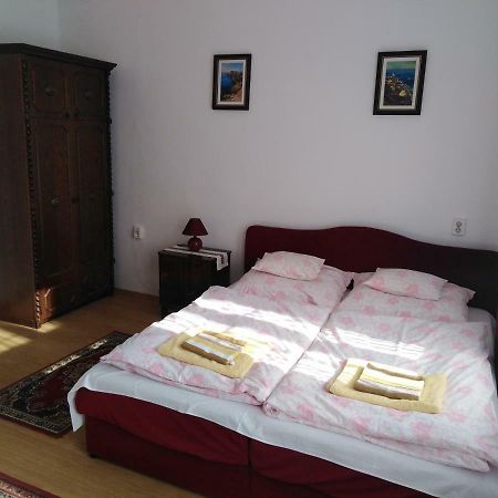 Orgona Vendeghaz Miskolc Apartment Екстериор снимка